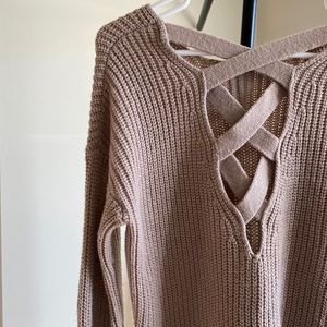 Comfy fashionable sweater